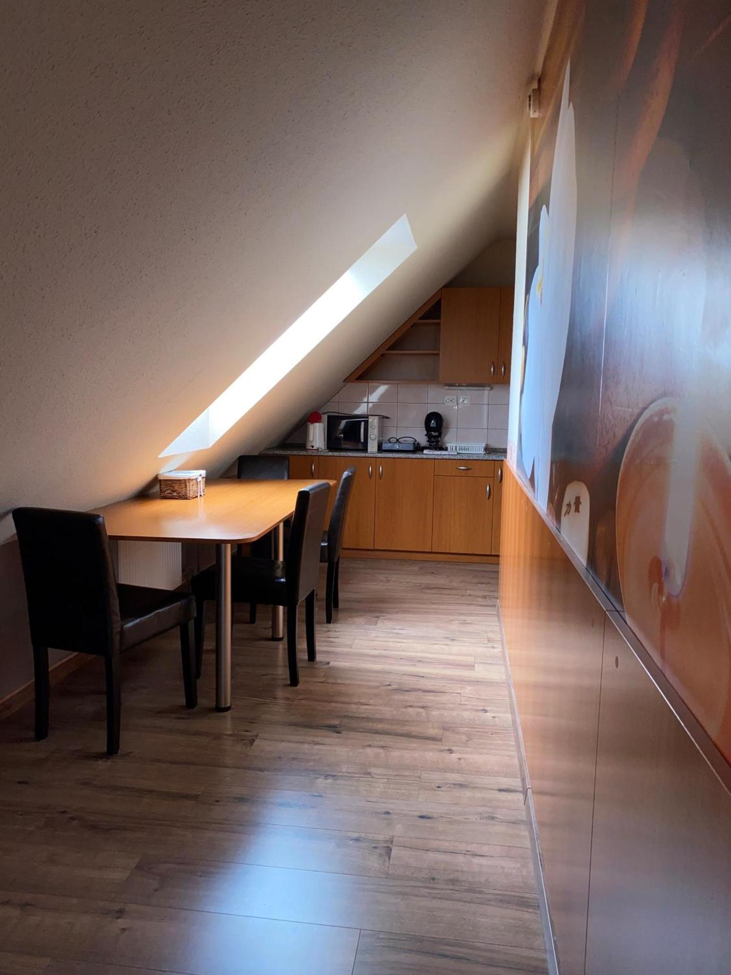 Kek Laguna Wellness Apartmanok 에게르잘록 외부 사진